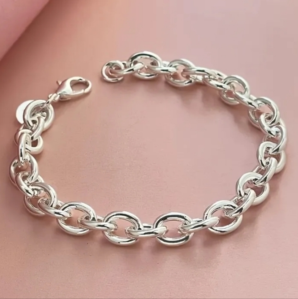 Sterling Silver Chain Bracelet - Picture 3 of 9